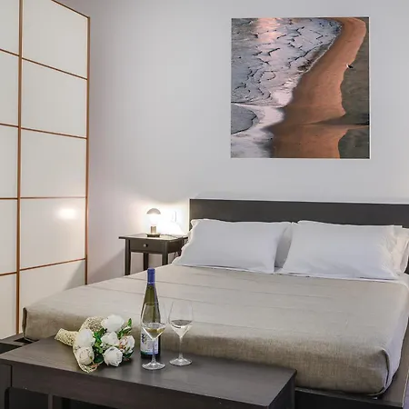 Apartment La Piazzetta In Centro La Spezia