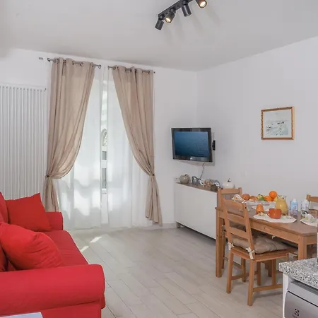 Daire La Piazzetta In Centro